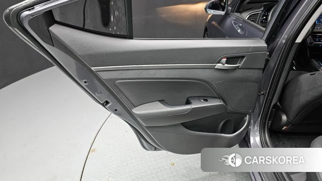 Hyundai Avante AD id 4311003 из Кореи 17