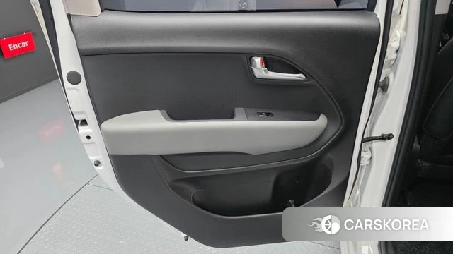 Kia The New Kia Ray id 4656186 из Кореи 17