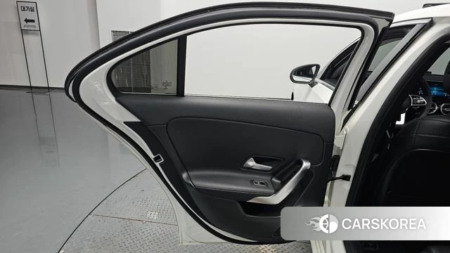 Mercedes-Benz A-Class W177 id 4865002 из Кореи 17