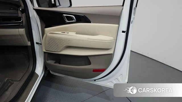 Kia The New Carnival 4th Generation id 4462726 из Кореи 17