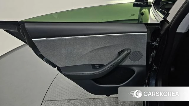 Tesla Model 3 id 4493715 из Кореи 17