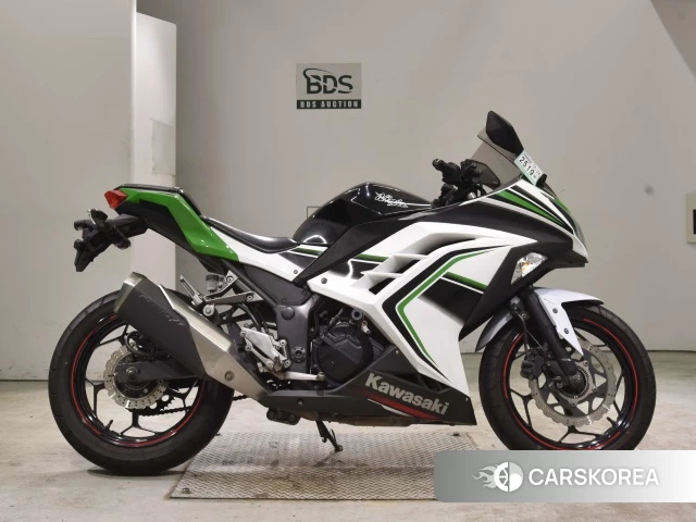 Проданный Kawasaki NINJA 250 ABS 2014 из Японии, фото 2