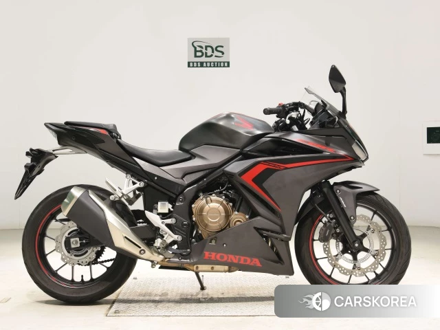 Проданный Honda CBR400R 2019 из Японии
