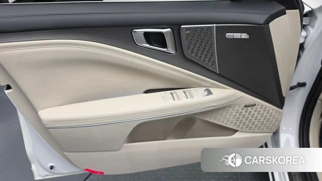 Kia The New K8 Hybrid id 4622914 из Кореи 17