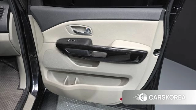 Kia The New Carnival id 4658196 из Кореи 17