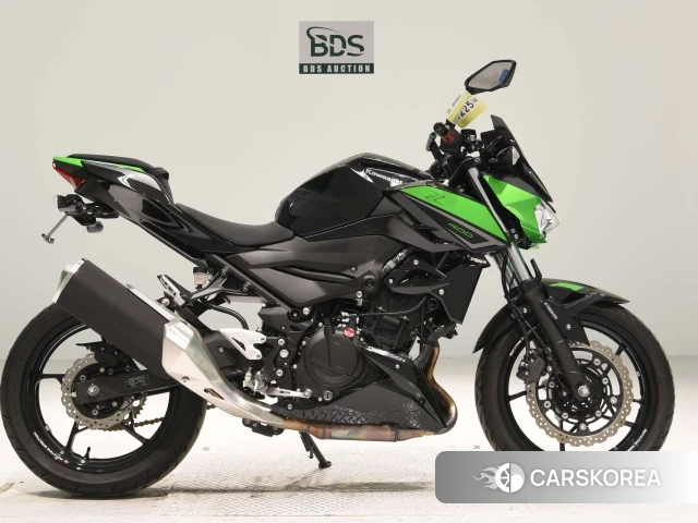 Проданный Kawasaki Z400 2022 из Японии