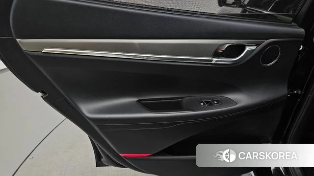 Hyundai The New Grandeur IG Hybrid id 4692445 из Кореи 17