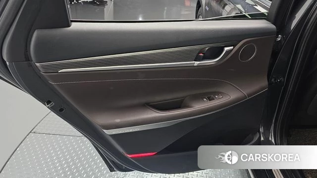 Hyundai Grandeur IG Hybrid id 4677930 из Кореи 17
