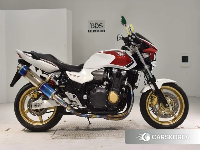 Проданный Honda CB1300SF 2013 из Японии, фото 2