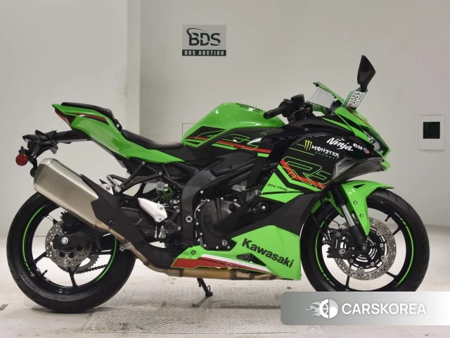 Проданный Kawasaki ZX-4RR 2023 из Японии