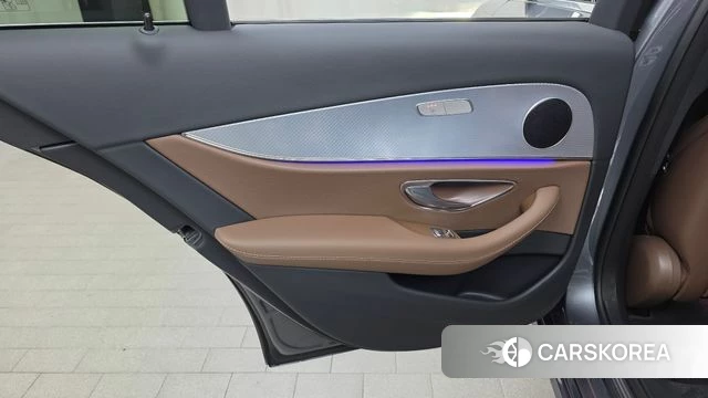 Mercedes-Benz E-Class W213 id 4232220 из Кореи 17