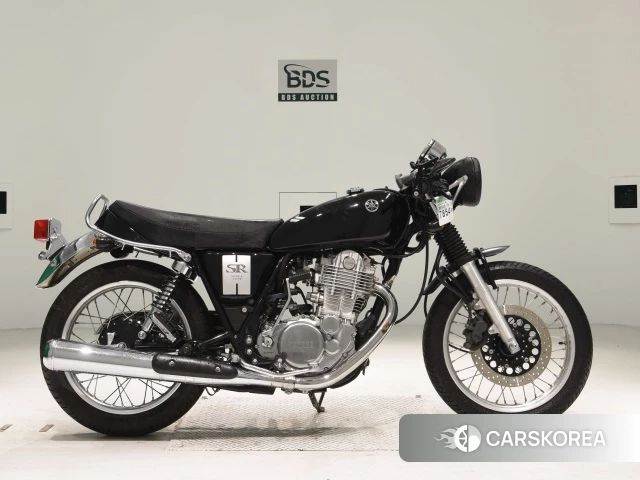 Проданный Yamaha SR400 2019 из Японии, фото 2