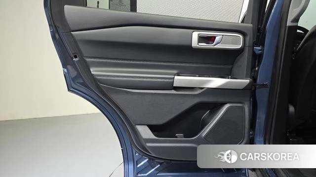 Ford Explorer 6th Generation id 4490183 из Кореи 17