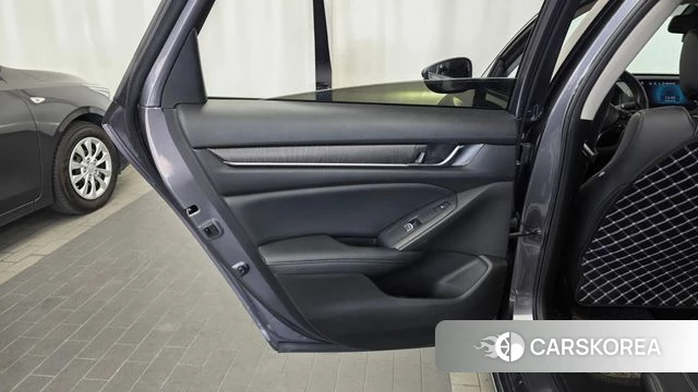 Honda Accord 10th Generation id 4470118 из Кореи 17