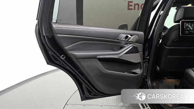 BMW X7 (G07) id 4344362 из Кореи 17