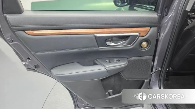 Honda CR-V 5th generation id 4396413 из Кореи 17