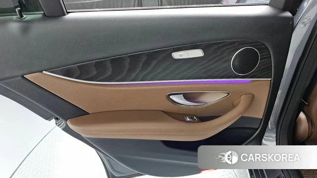 Mercedes-Benz E-Class W213 id 4424732 из Кореи 17