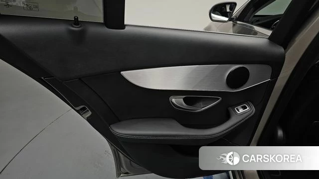 Mercedes-Benz C-Class W205 id 4632550 из Кореи 17