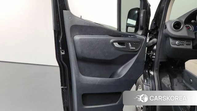 Mercedes-Benz Sprinter id 4355588 из Кореи 17