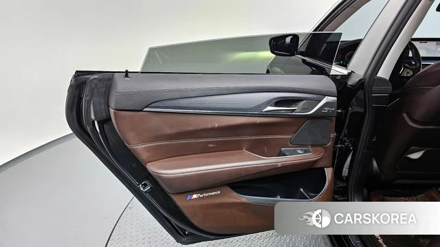 BMW 6 Series GT (G32) id 4330875 из Кореи 17