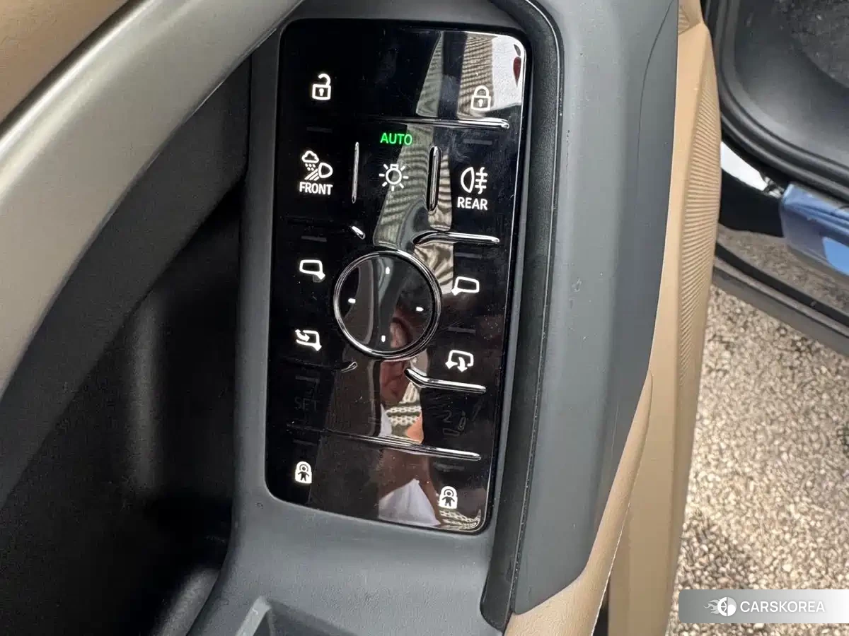 Audi Q5L id 4599570 из Китая 17