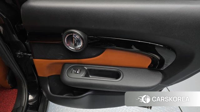 Mini Cooper S Clubman id 4282333 из Кореи 17