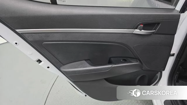 Hyundai The New Avante AD id 4477382 из Кореи 17