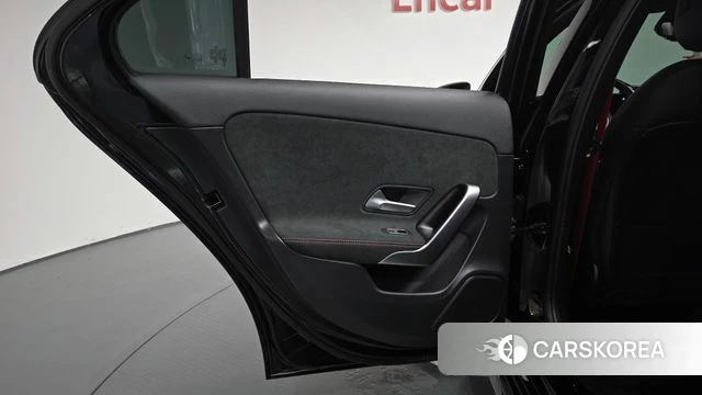 Mercedes-Benz A-Class W177 id 4834477 из Кореи 17