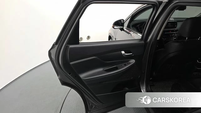 Hyundai Santa Fe TM id 4536099 из Кореи 17