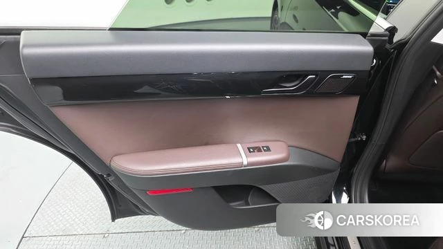 Hyundai Grandeur Hybrid (GN7) id 4349727 из Кореи 17