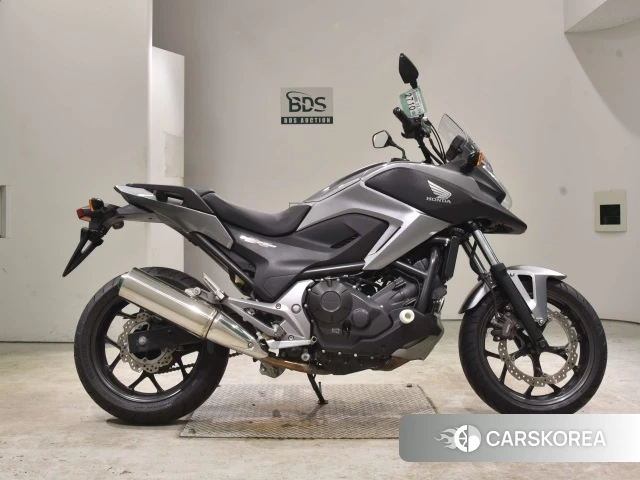 Проданный Honda NC750X 2017 из Японии