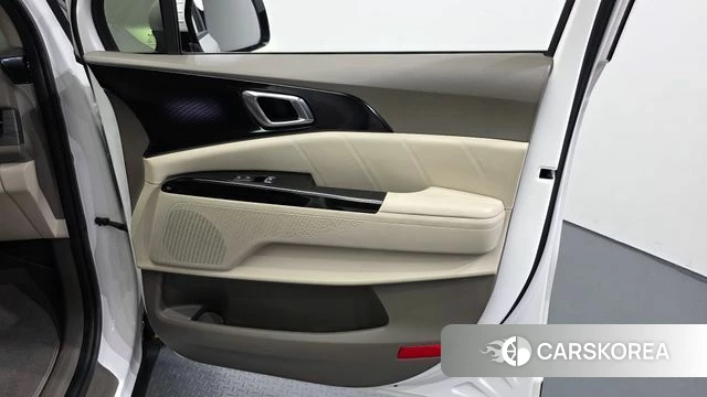 Kia Carnival 4th generation id 4396141 из Кореи 17