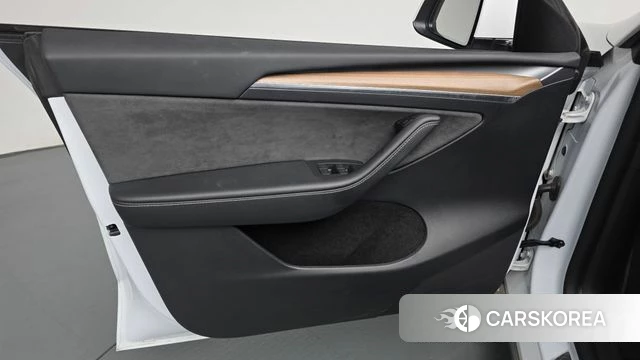 Tesla Model Y id 4773468 из Кореи 17