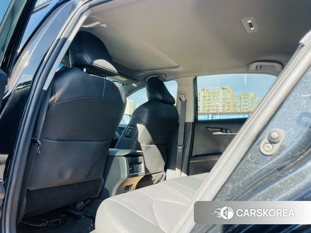 Toyota Camry id 4258954 из Китая 17