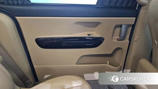Kia The New Carnival id 4836812 из Кореи 17