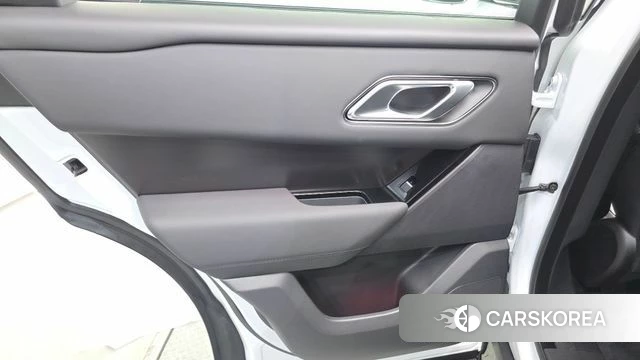 Land Rover Range Rover Velar id 4505138 из Кореи 17