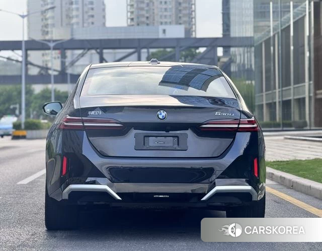 BMW 5 series id 4301323 из Китая 17
