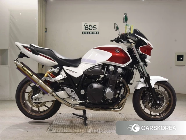 Проданный Honda CB1300SF 2017 из Японии