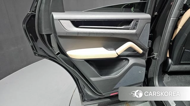 Porsche Cayenne (PO536) id 4590123 из Кореи 17
