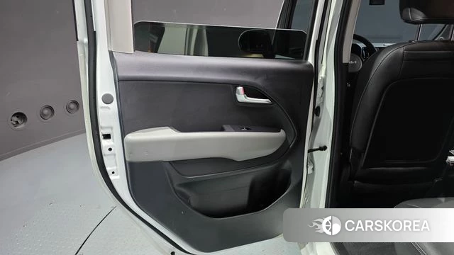 Kia The New Kia Ray id 4670441 из Кореи 17