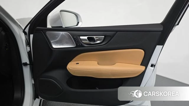 Volvo S60 3rd generation id 4730038 из Кореи 17