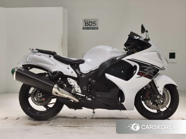 Проданный Suzuki GSX1300R HAYABUSA 2017 из Японии, фото 2
