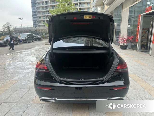 Mercedes-Benz E-class id 4260862 из Китая 17