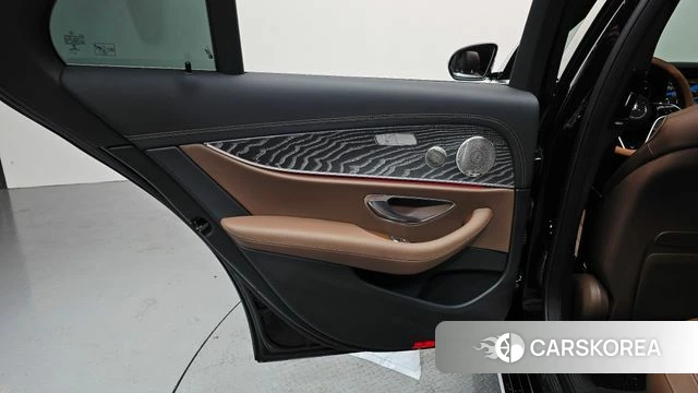 Mercedes-Benz E-Class W213 id 4630885 из Кореи 17