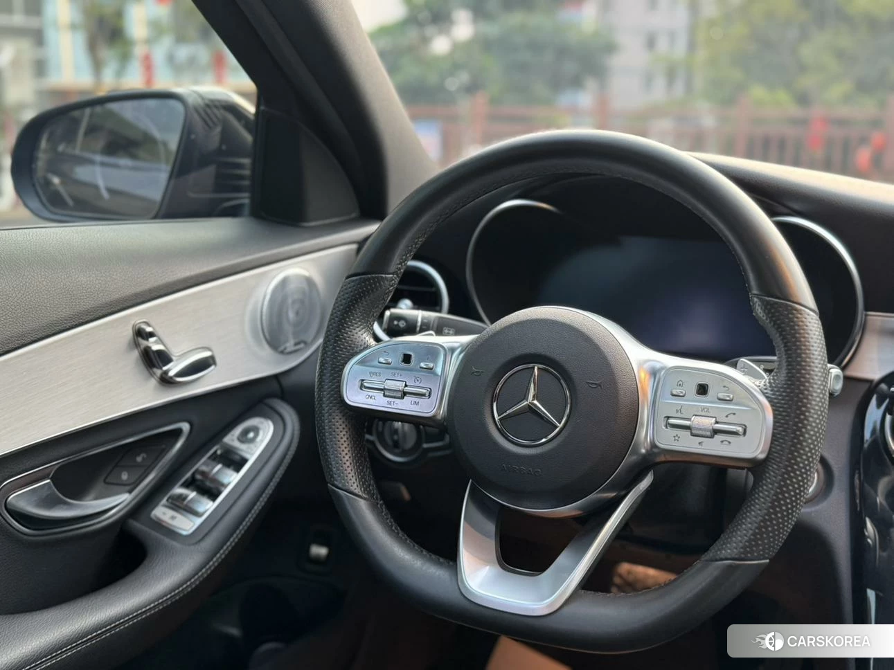 Mercedes-Benz Class C id 4419325 из Китая 17