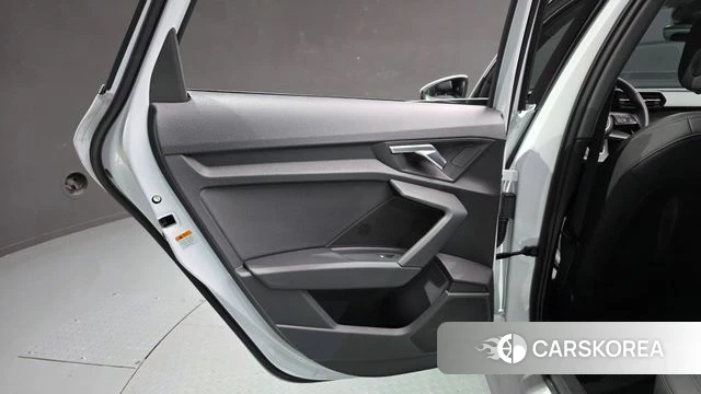 Audi A3 (8Y) id 4422602 из Кореи 17