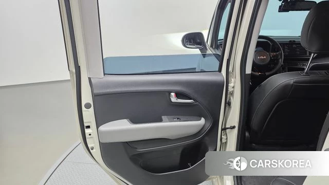 Kia The New Kia Ray EV id 4499847 из Кореи 17