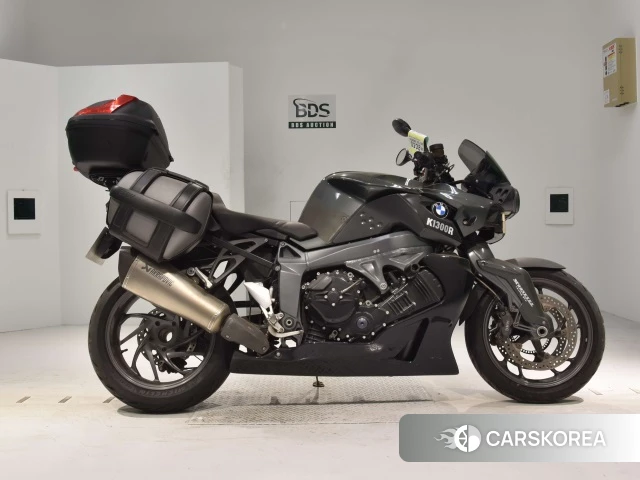 Проданный BMW K1300R 2010 из Японии