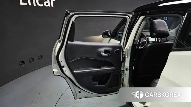 Jeep Compass 2nd Generation id 4225439 из Кореи 17