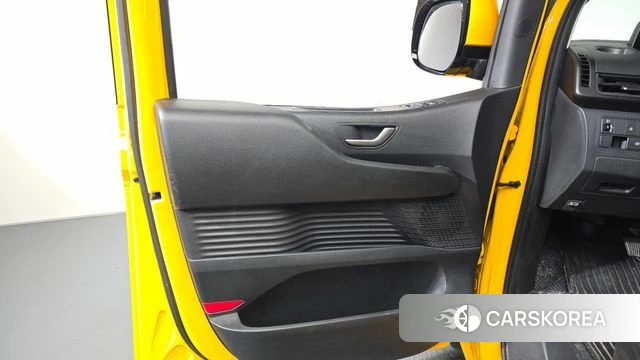 Hyundai Staria id 4592386 из Кореи 17